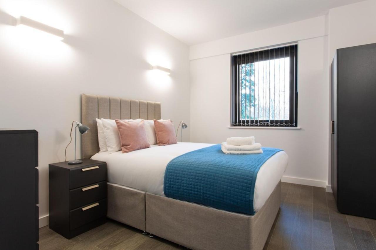 Abbott House By Viridian Apartments St Albans ภายนอก รูปภาพ